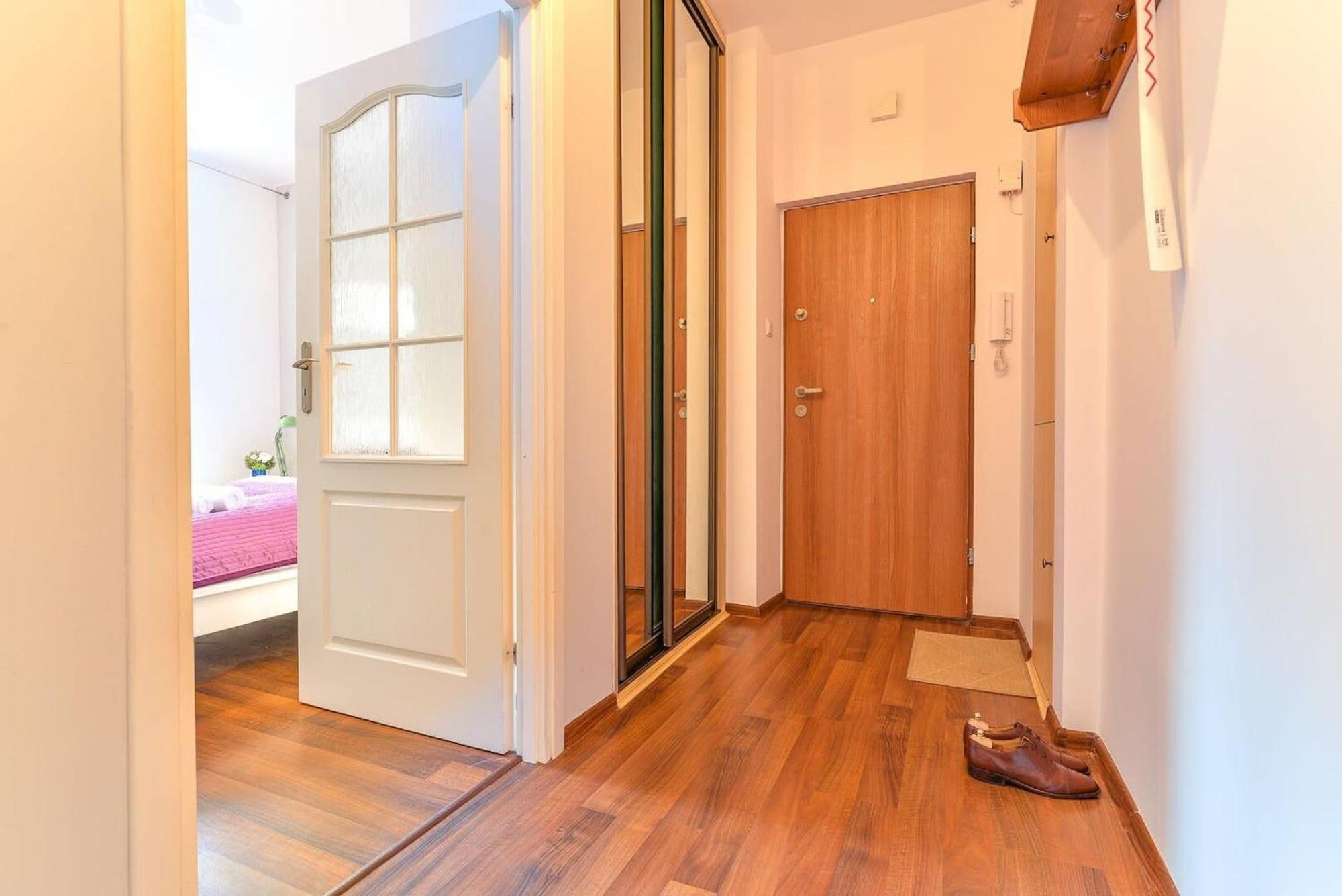Cozy Apartment With Balcony - Palace Of Culture By Rent Like Home Varšava Exteriér fotografie